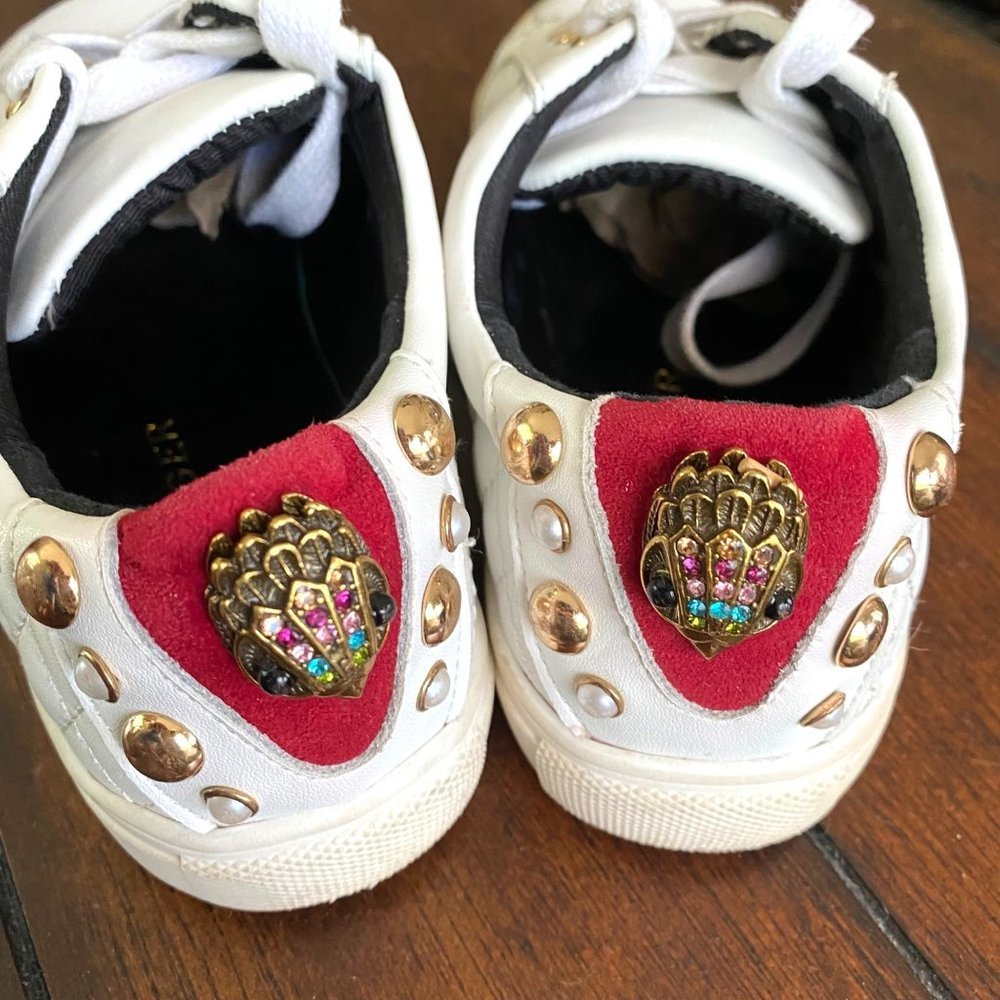Kurt Geiger little girls white sneakers shoes sz 1 quilted logo charm embossed